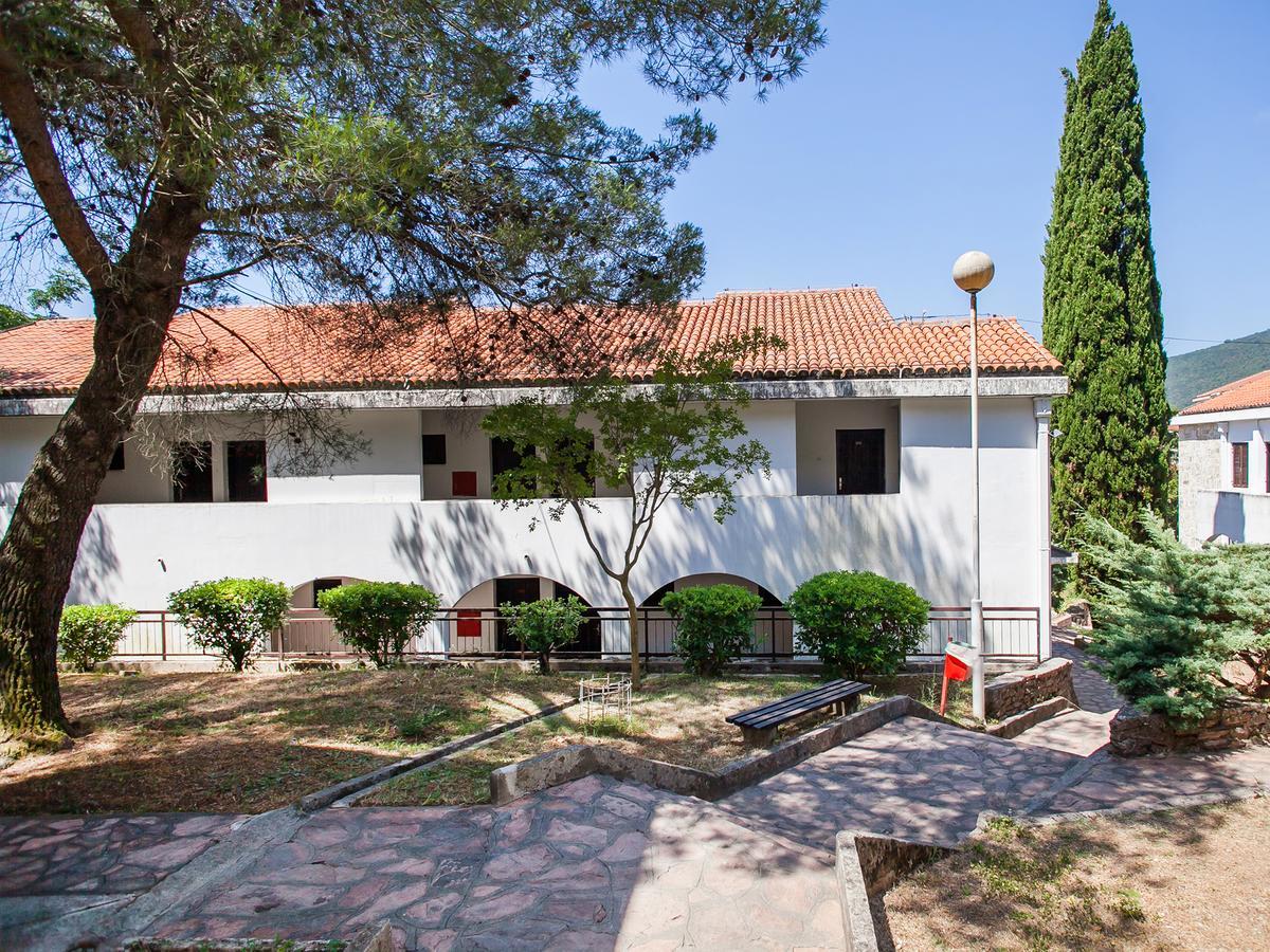 Holiday Park Vile Park Budva Bagian luar foto