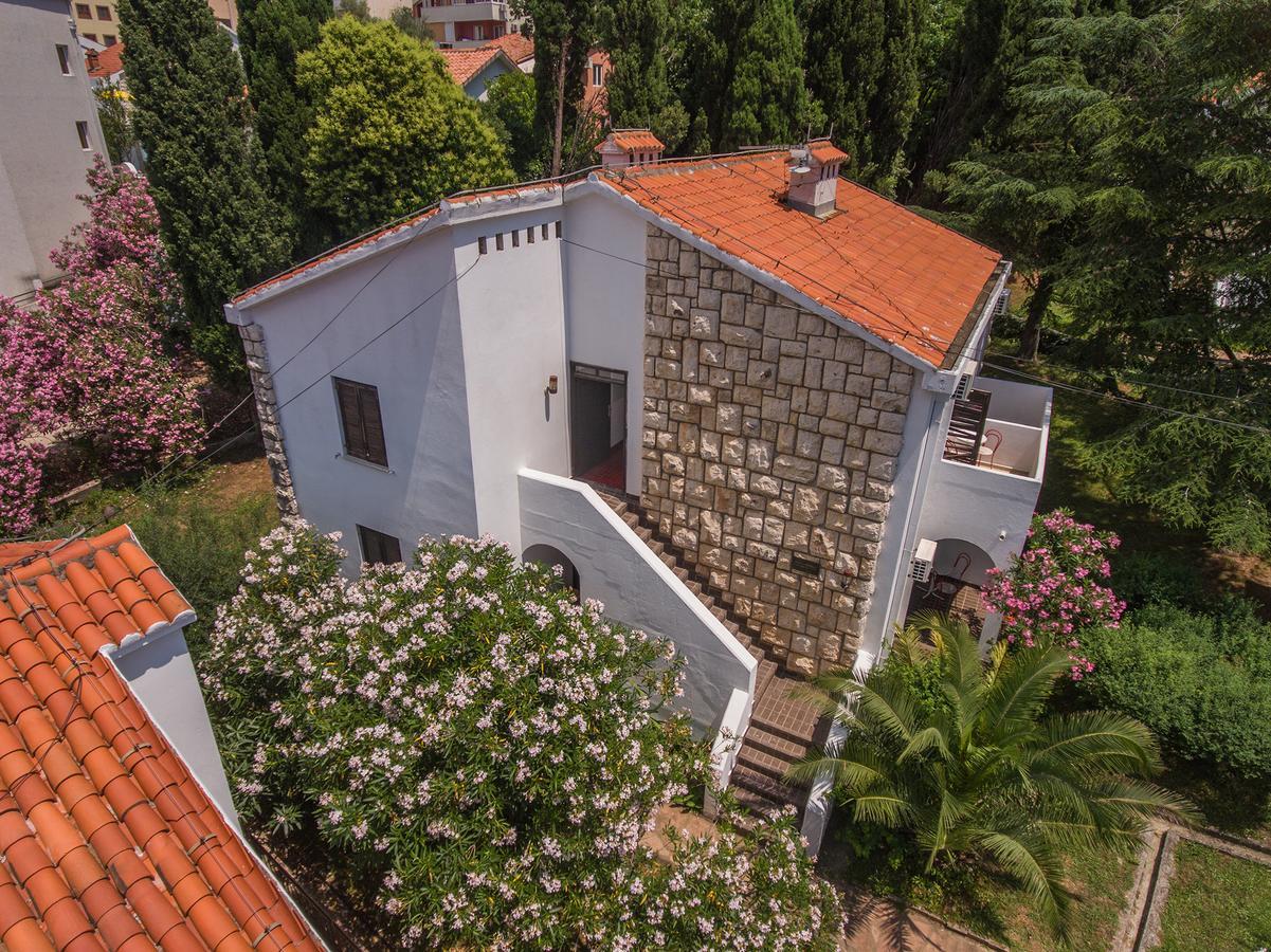 Holiday Park Vile Park Budva Bagian luar foto