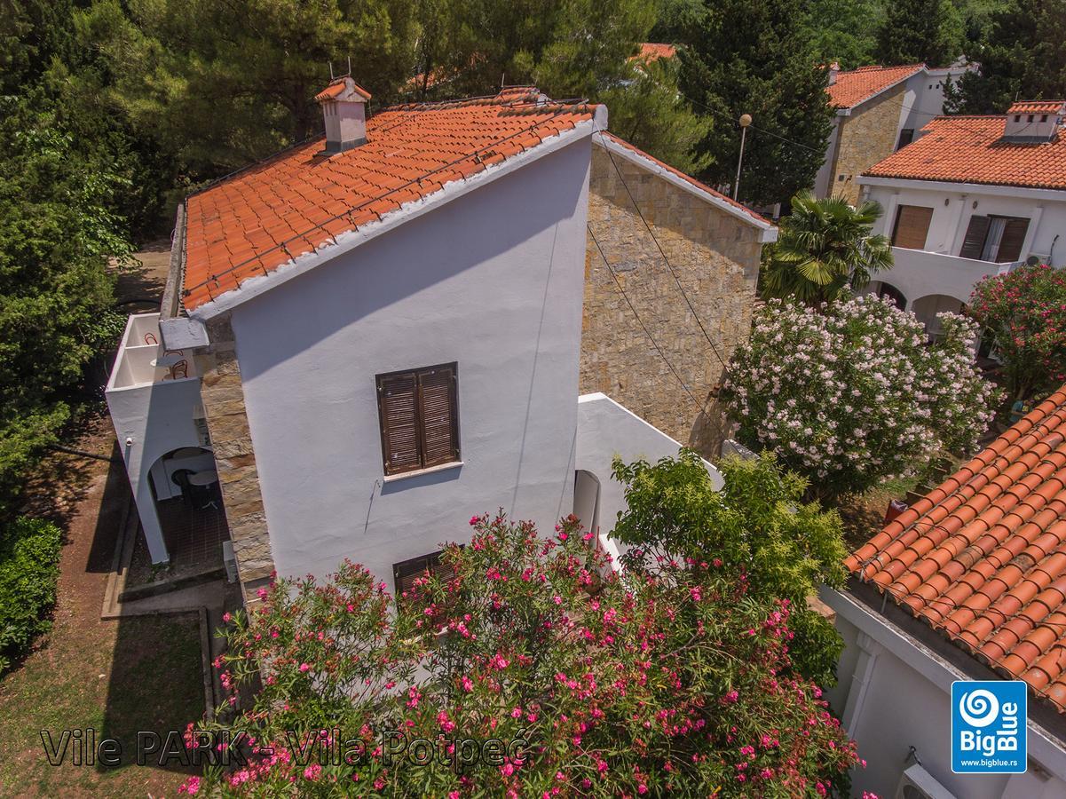 Holiday Park Vile Park Budva Bagian luar foto