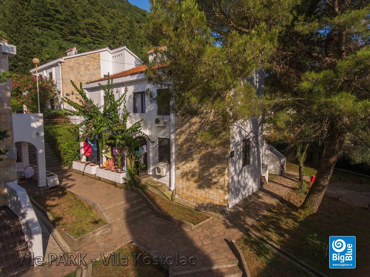 Holiday Park Vile Park Budva Bagian luar foto