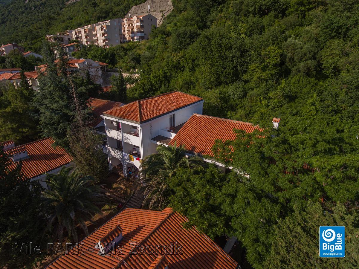 Holiday Park Vile Park Budva Bagian luar foto