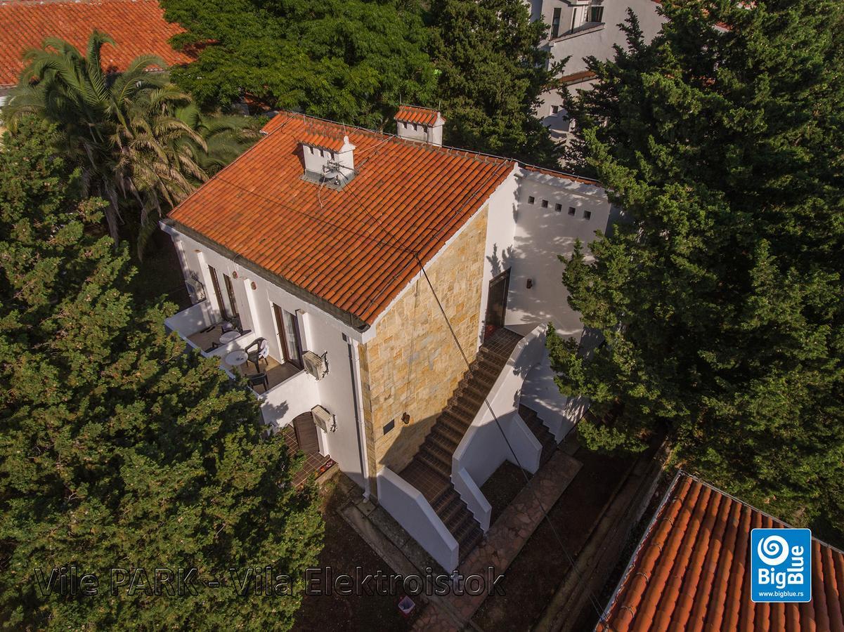 Holiday Park Vile Park Budva Bagian luar foto