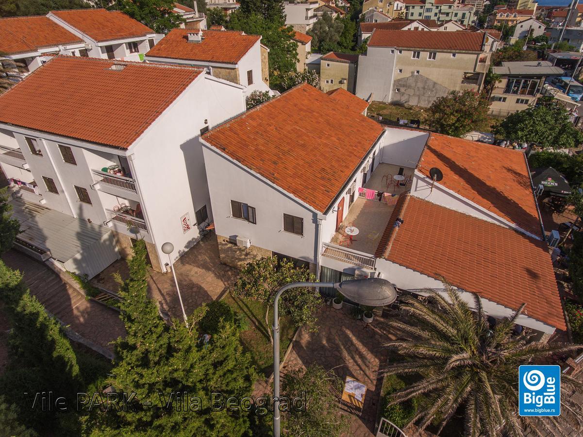 Holiday Park Vile Park Budva Bagian luar foto