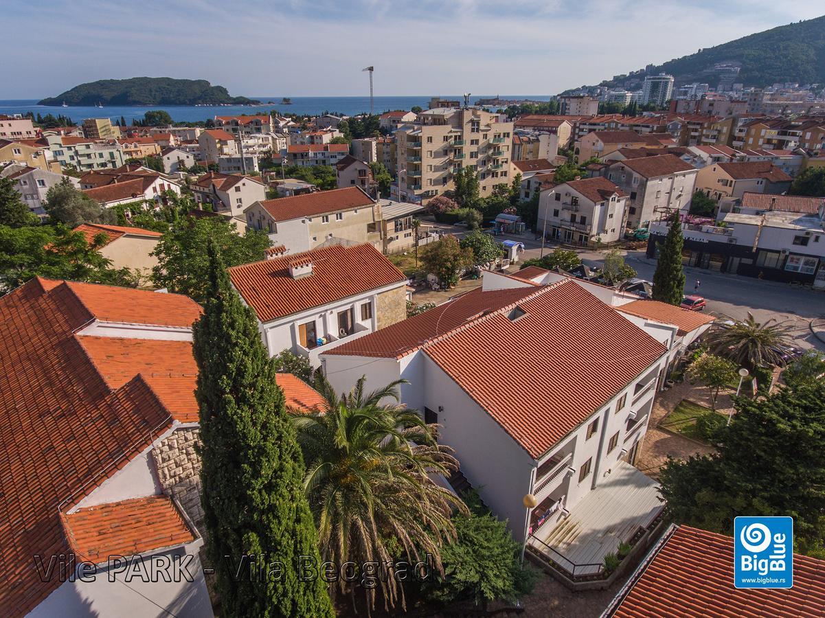 Holiday Park Vile Park Budva Bagian luar foto