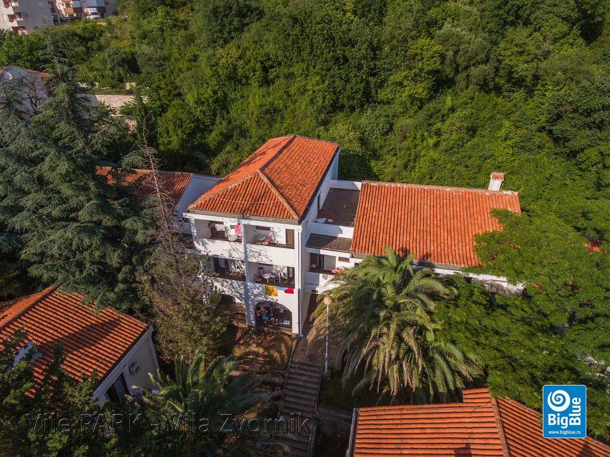 Holiday Park Vile Park Budva Bagian luar foto